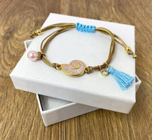 Load image into Gallery viewer, Calypso cord bracelet - Pink (On box)
